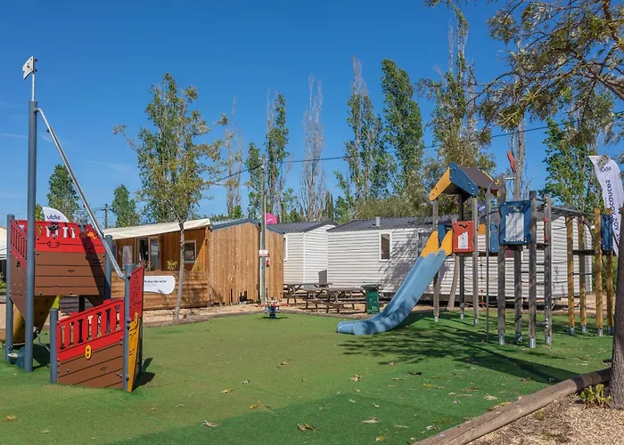 Hébergement de vacances Mobilhome Neuf Confort *