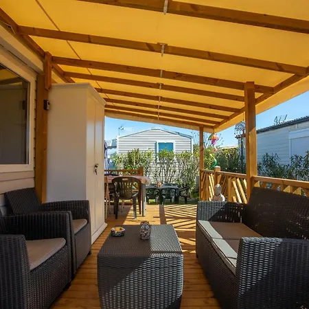 Vakantiehuis Mobilhome Confort *