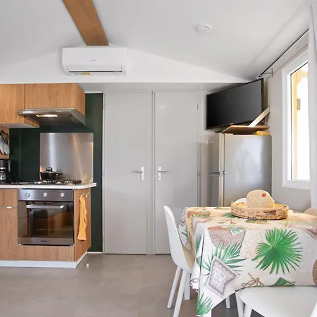 Mobilhome Confort Avec Piscine * Frejus